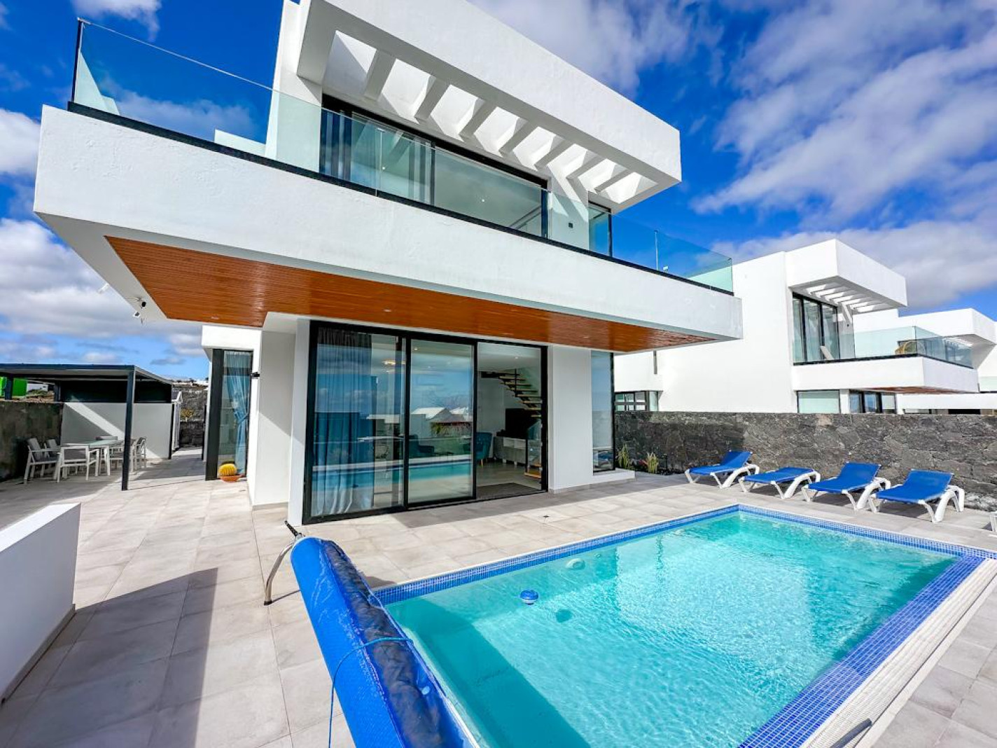  - Tias - Roper Properties