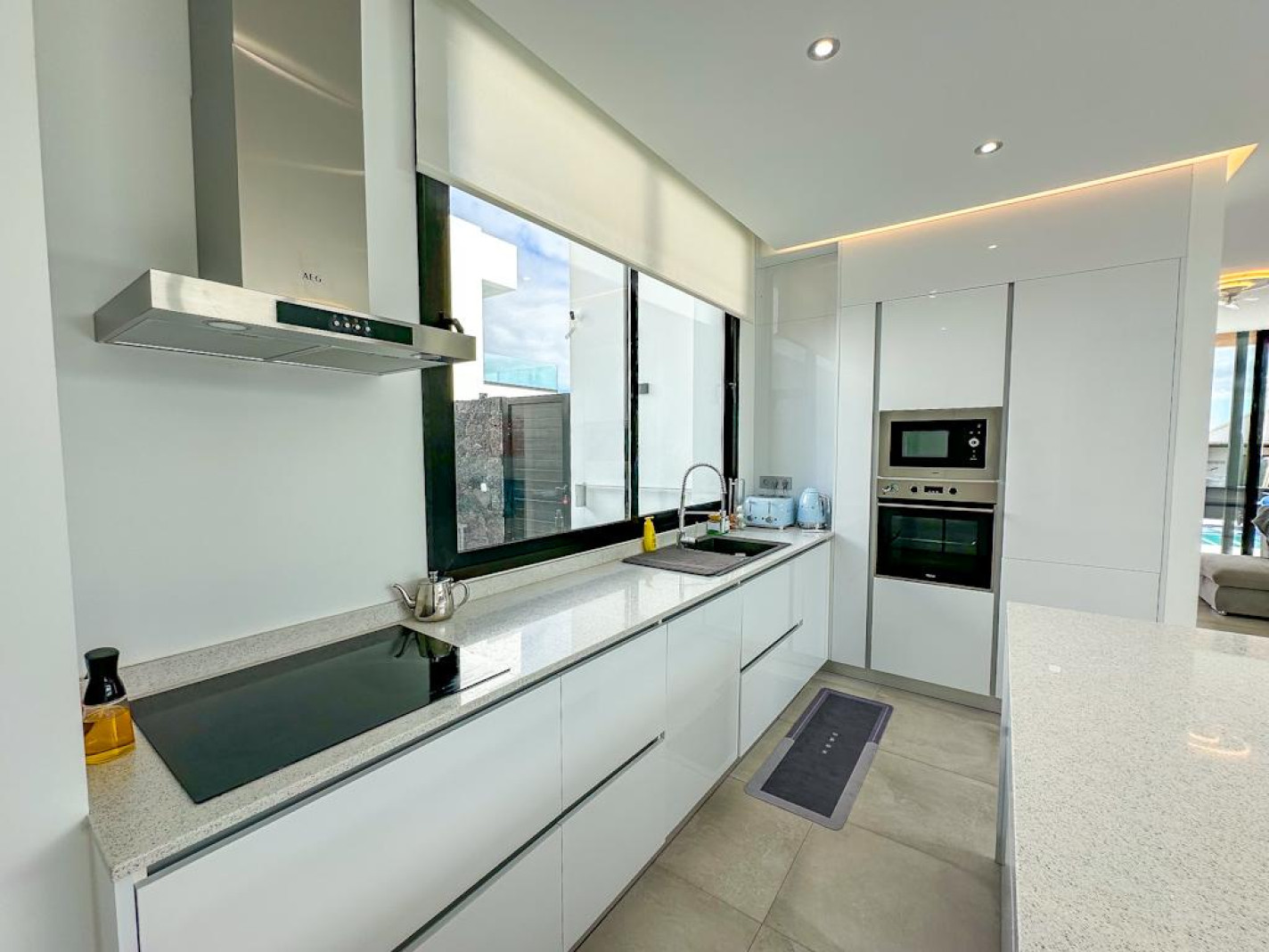  - Tias - Roper Properties