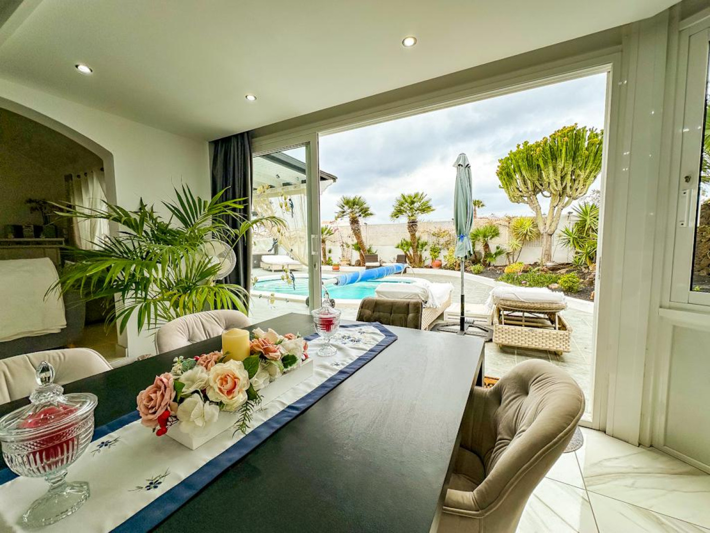  - Puerto Del Carmen - Roper Properties