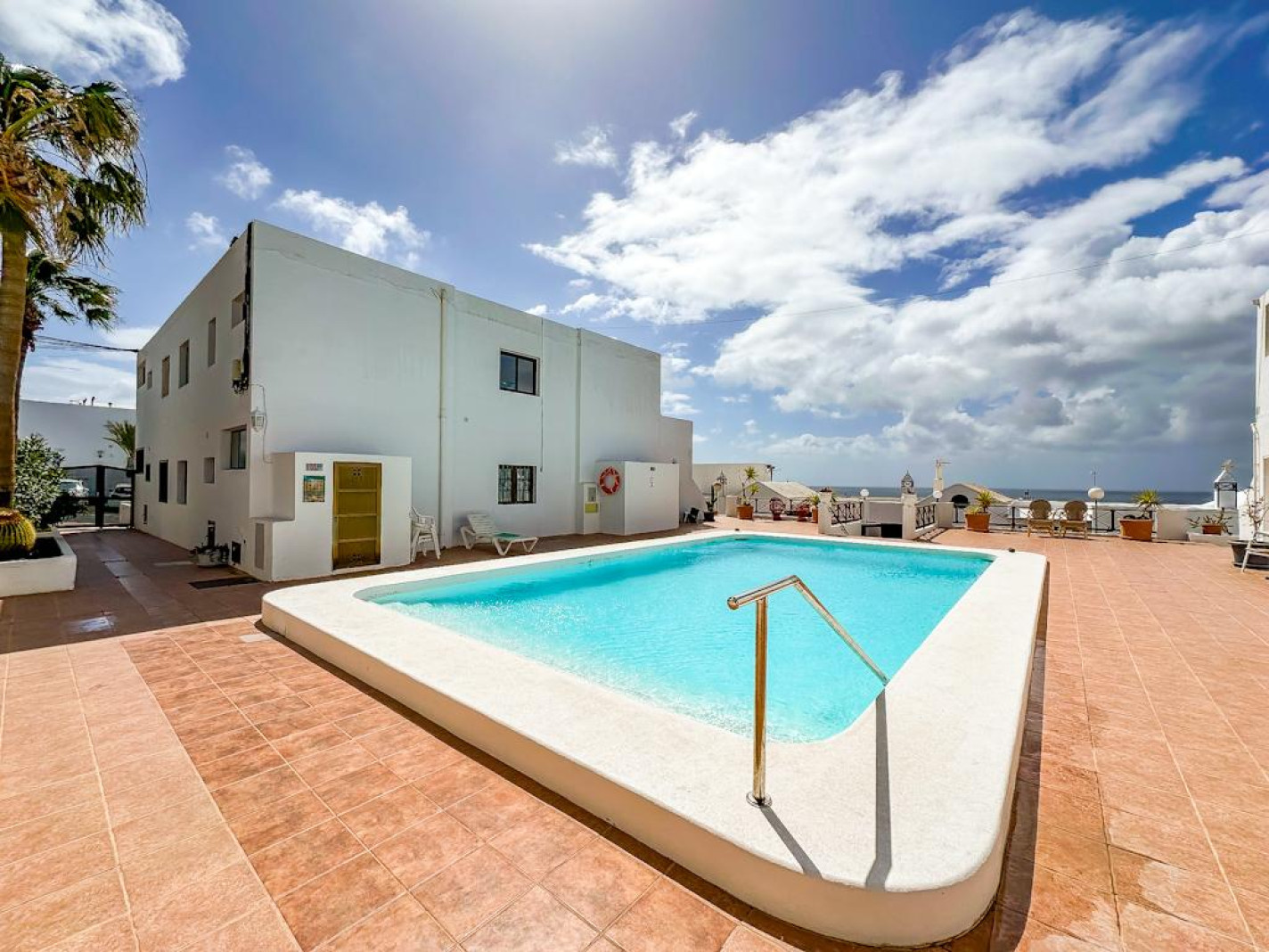 Altos - Puerto Del Carmen - Roper Properties