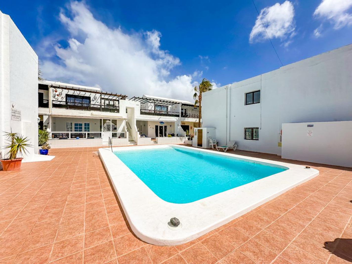 Altos - Puerto Del Carmen - Roper Properties