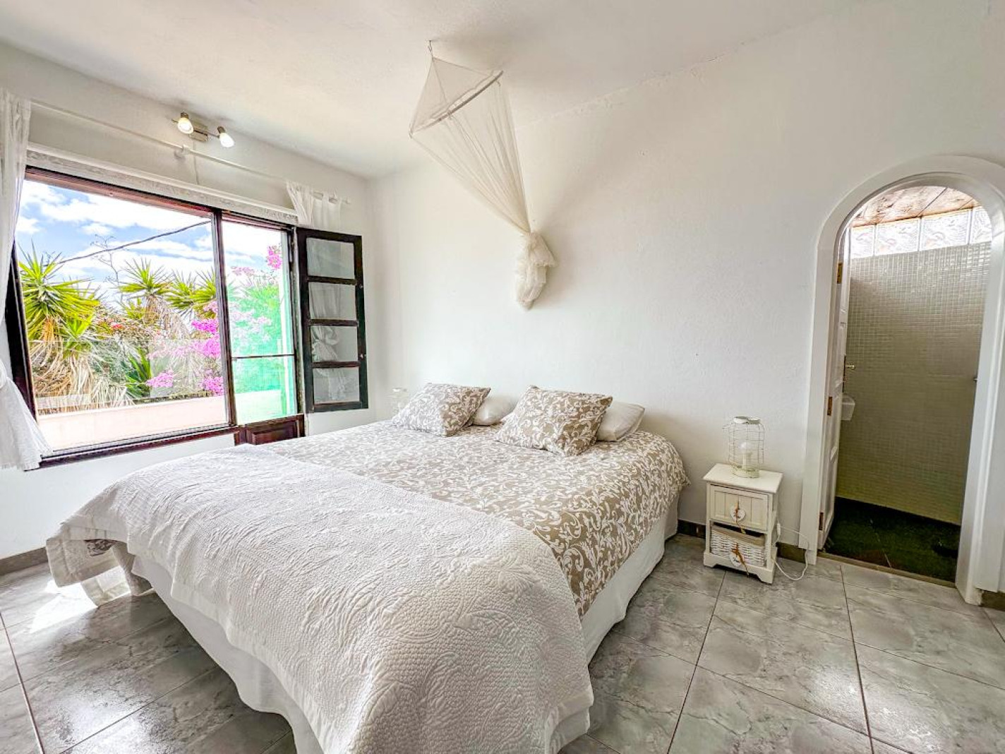  - La Asomada - Roper Properties