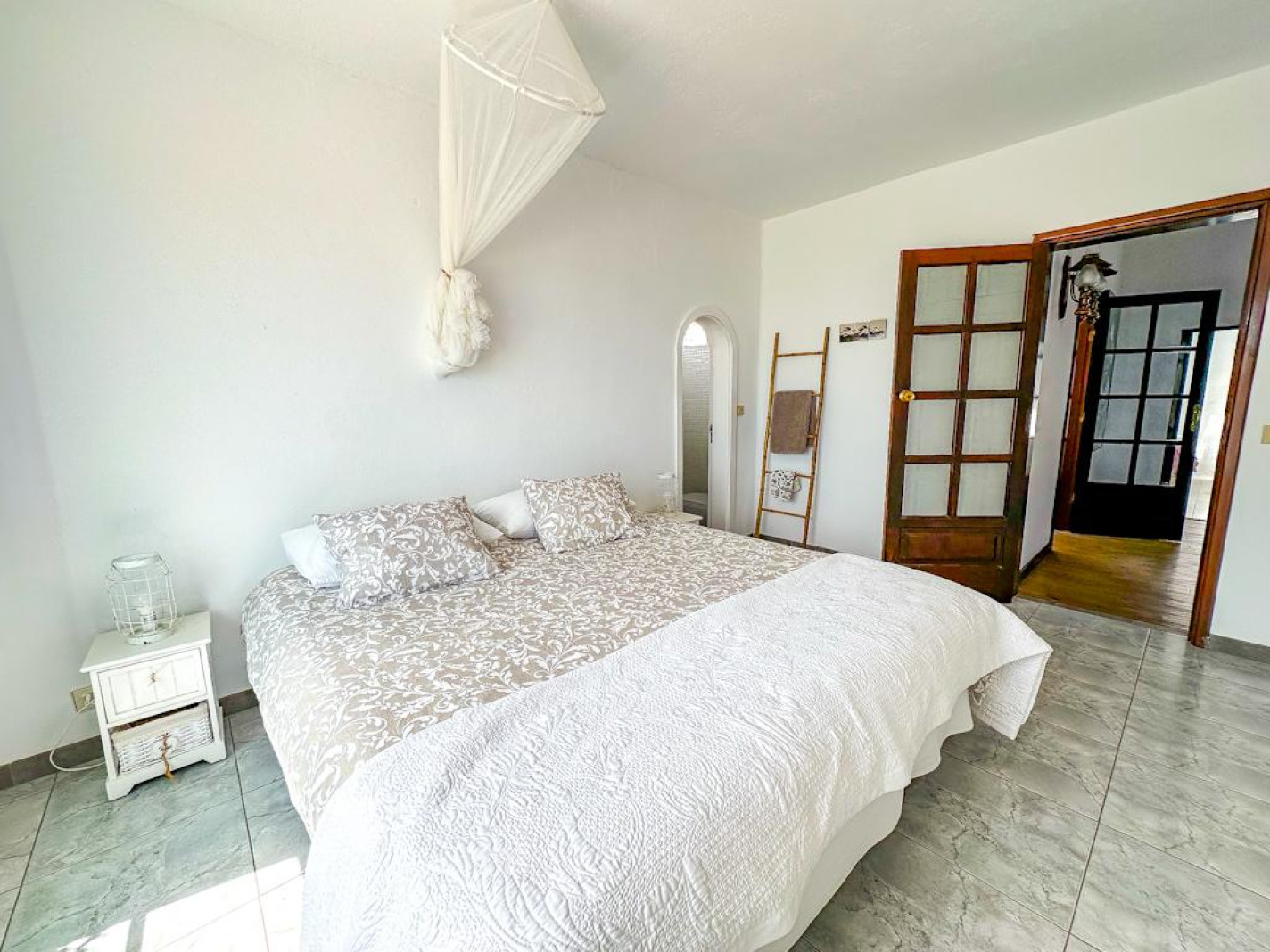  - La Asomada - Roper Properties