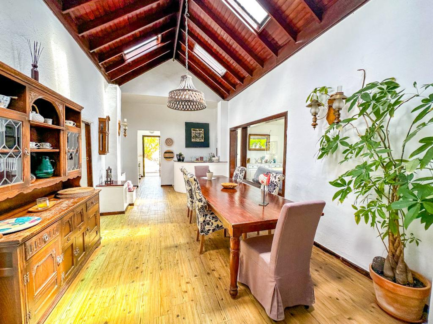  - La Asomada - Roper Properties