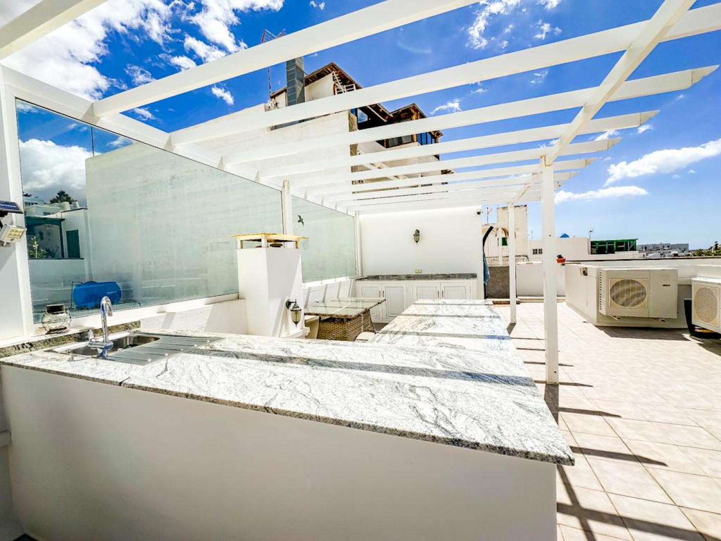 Fuensanta - Puerto Del Carmen - Roper Properties