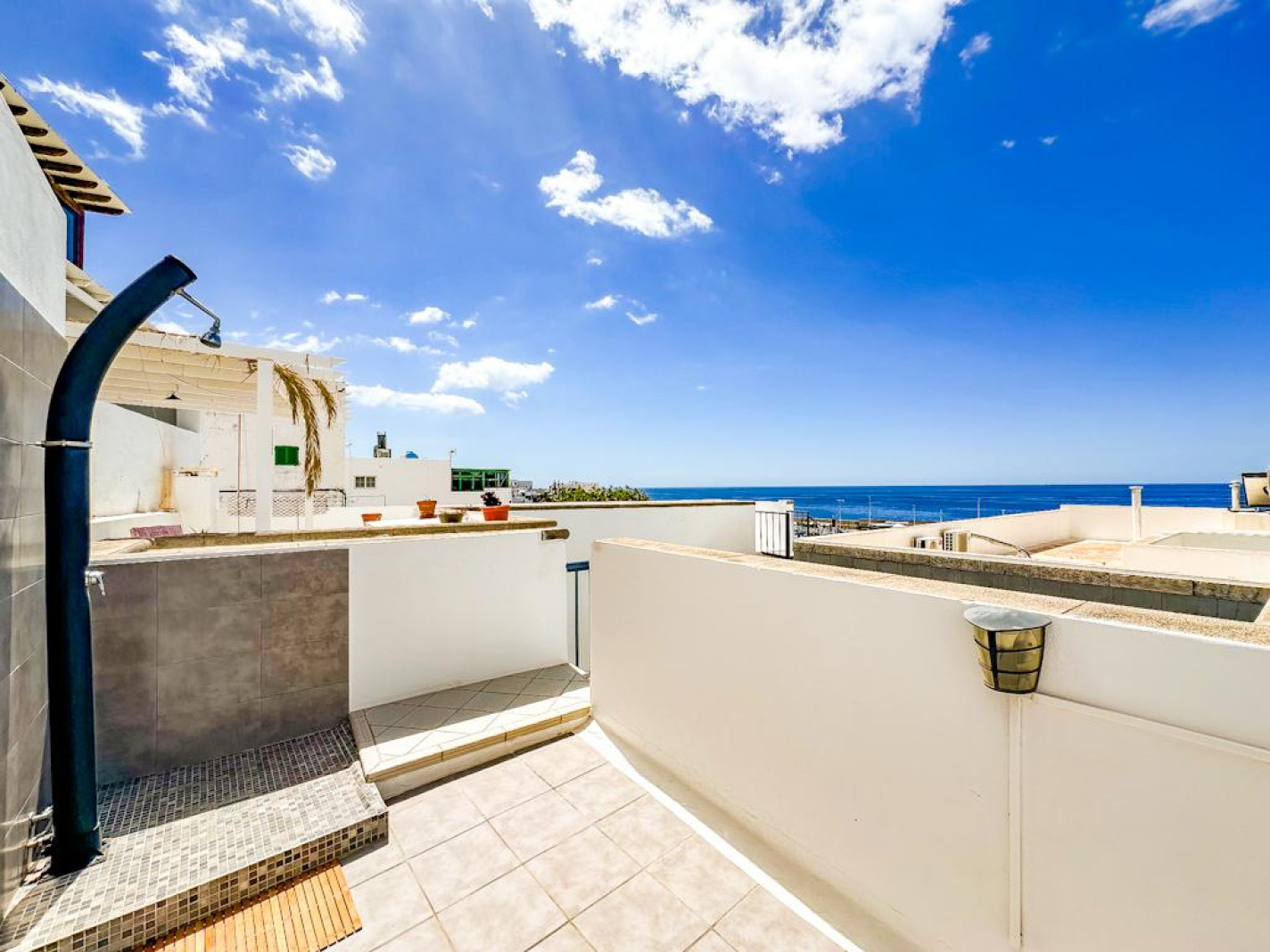 Fuensanta - Puerto Del Carmen - Roper Properties