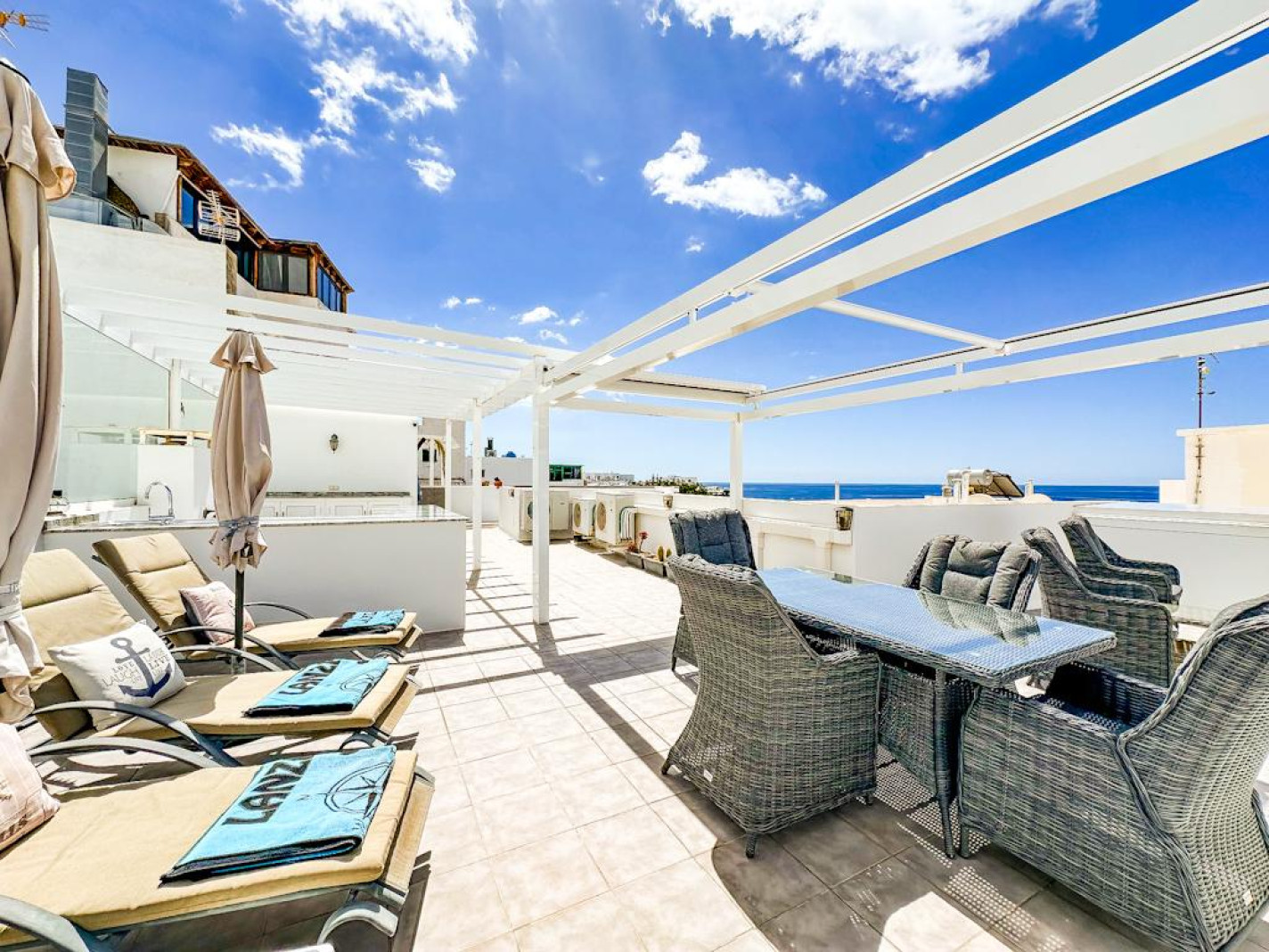 Fuensanta - Puerto Del Carmen - Roper Properties