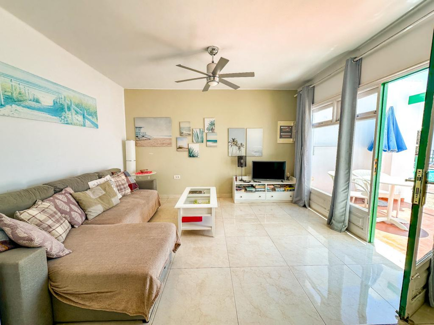 Las Palmeras - Puerto Del Carmen - Roper Properties