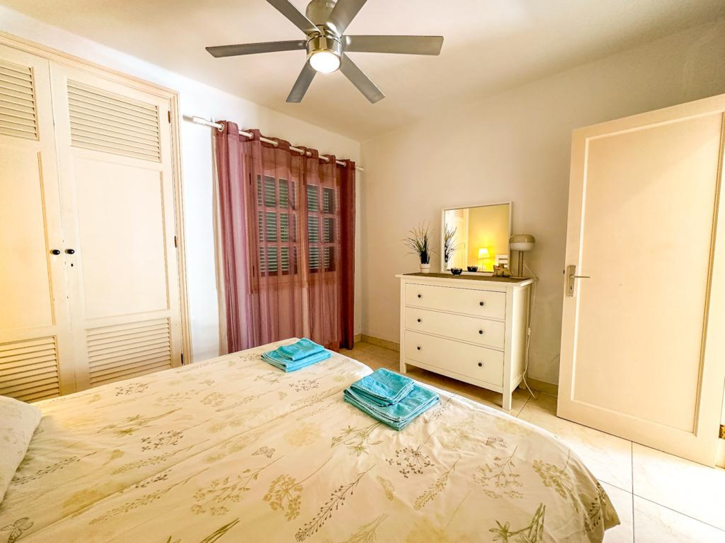 Las Palmeras - Puerto Del Carmen - Roper Properties