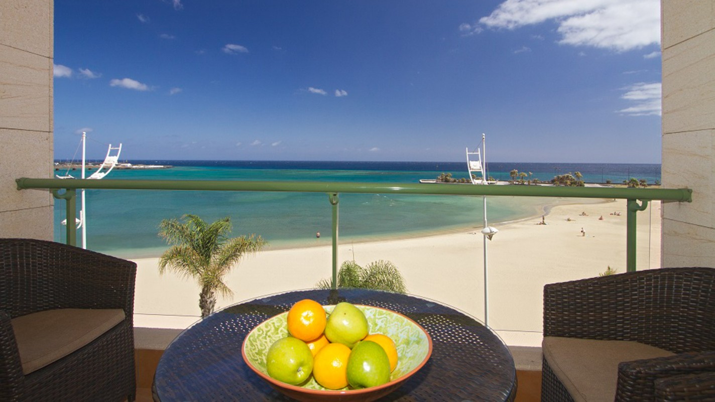 Siglo XXI - Arrecife - Roper Properties