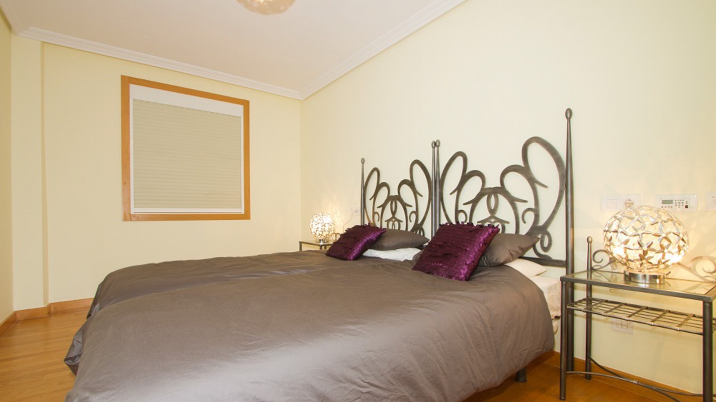 Siglo XXI - Arrecife - Roper Properties