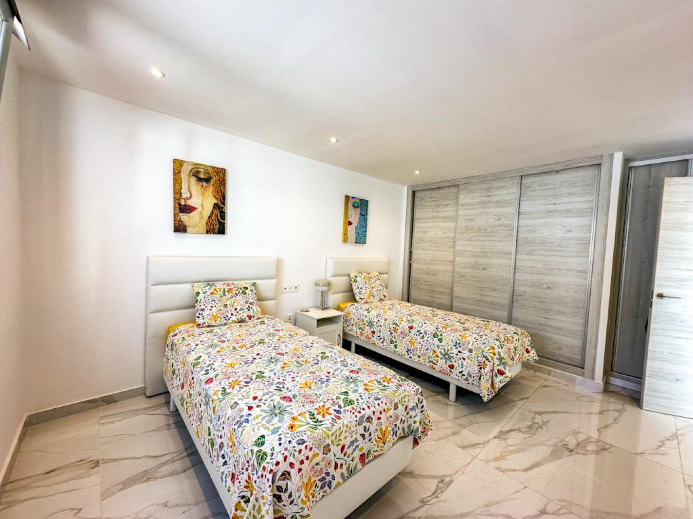 Maya - Puerto Del Carmen - Roper Properties