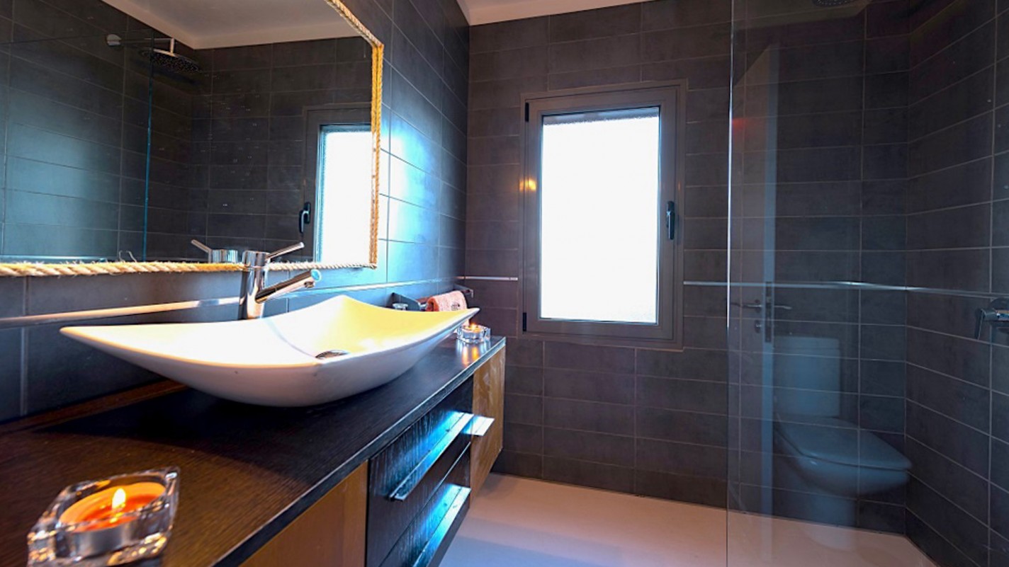 - Tabayesco - Roper Properties