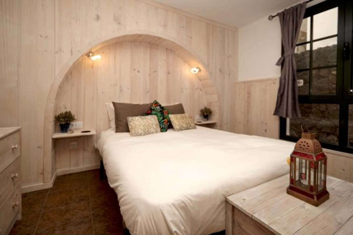 - Punta Mujeres - Roper Properties