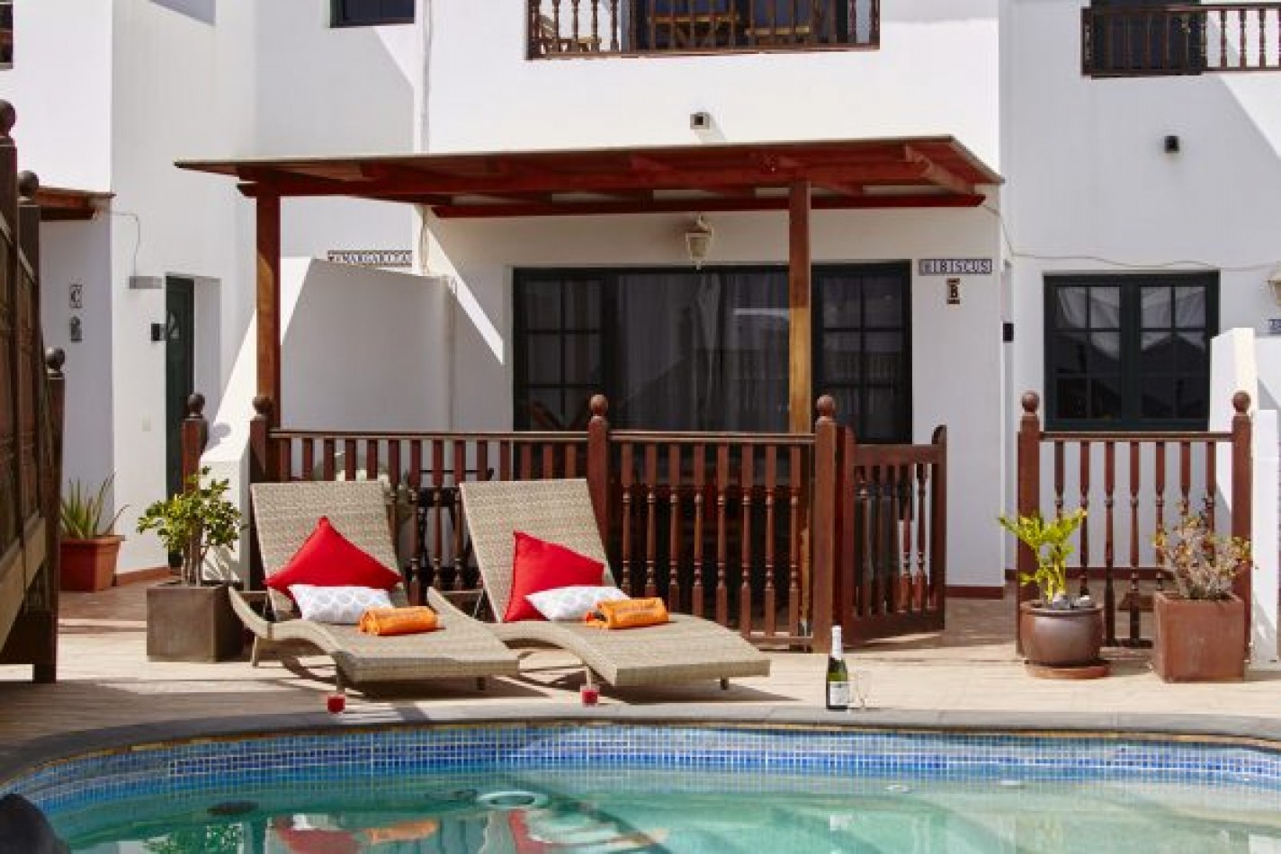 - Punta Mujeres - Roper Properties