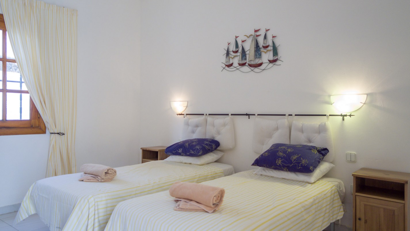 - Puerto Del Carmen - Roper Properties
