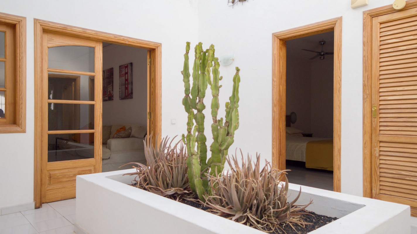 - Puerto Del Carmen - Roper Properties
