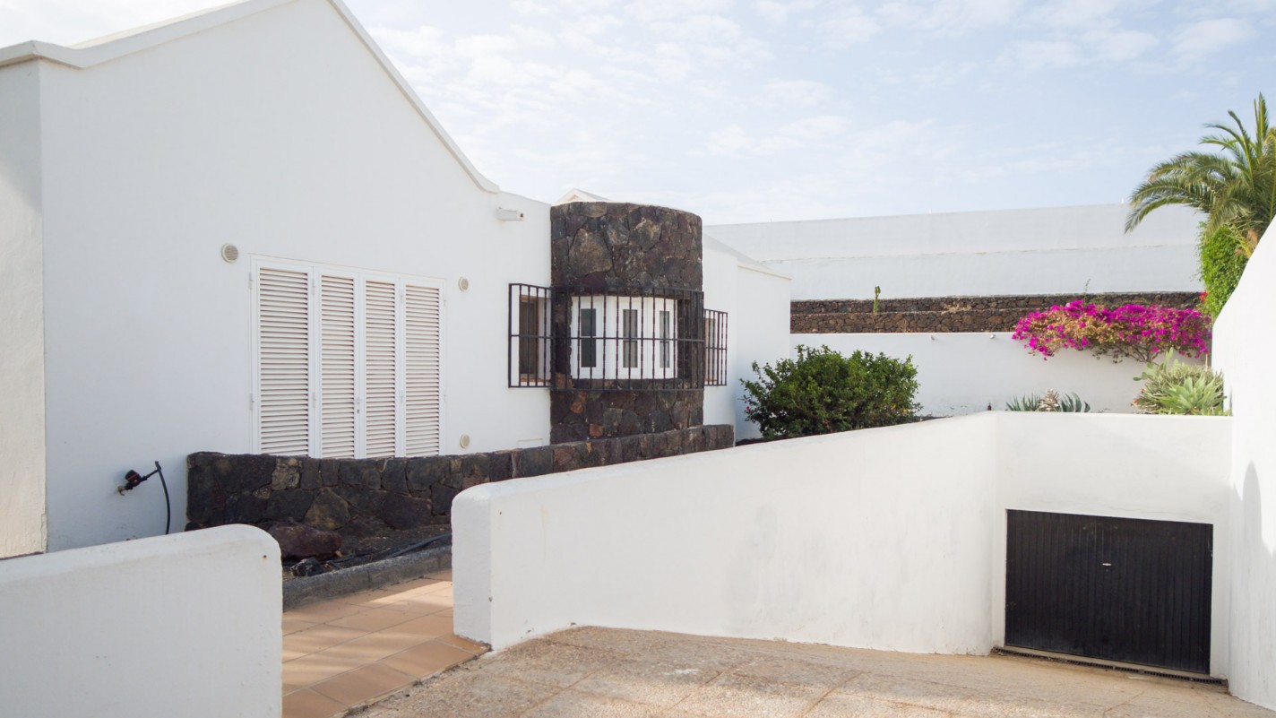 - Puerto Del Carmen - Roper Properties