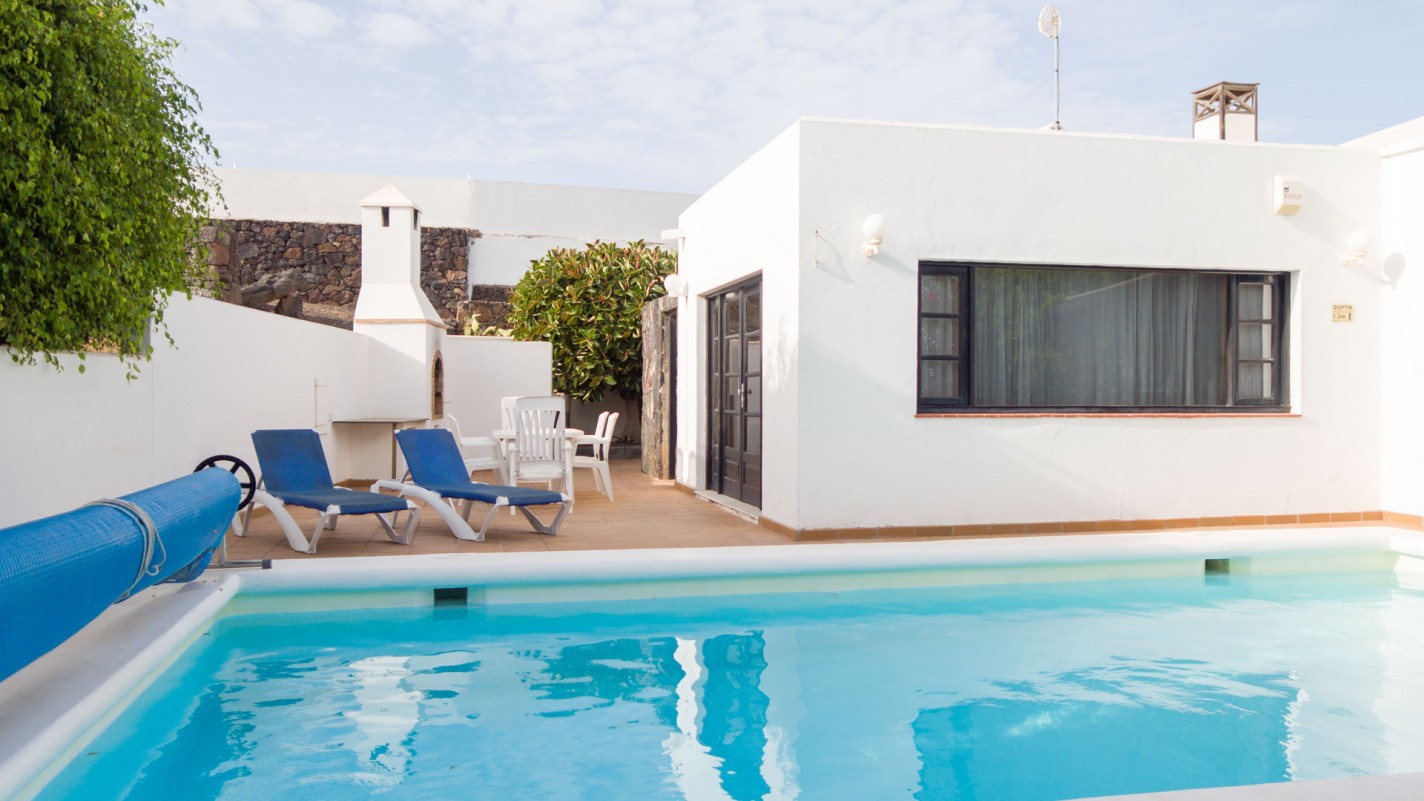 - Puerto Del Carmen - Roper Properties