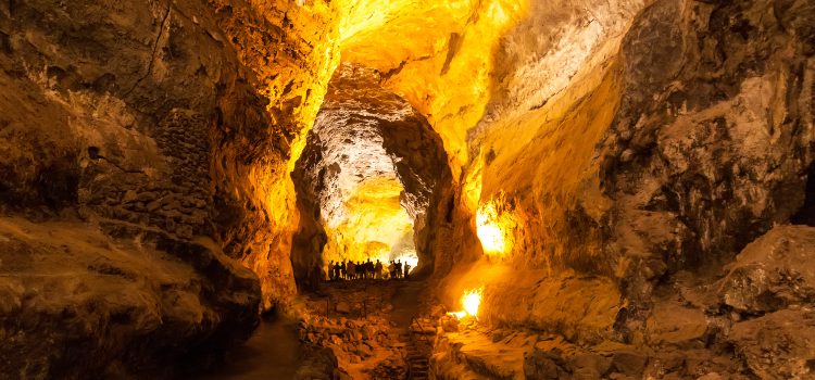 Cueva-de-Los-Verdes-Lanzarote