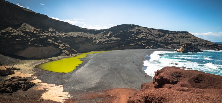 El-Golfo-Lago-Verde-Lanzarote