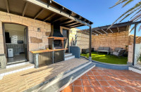 3 Bedroom  House / Villa 2